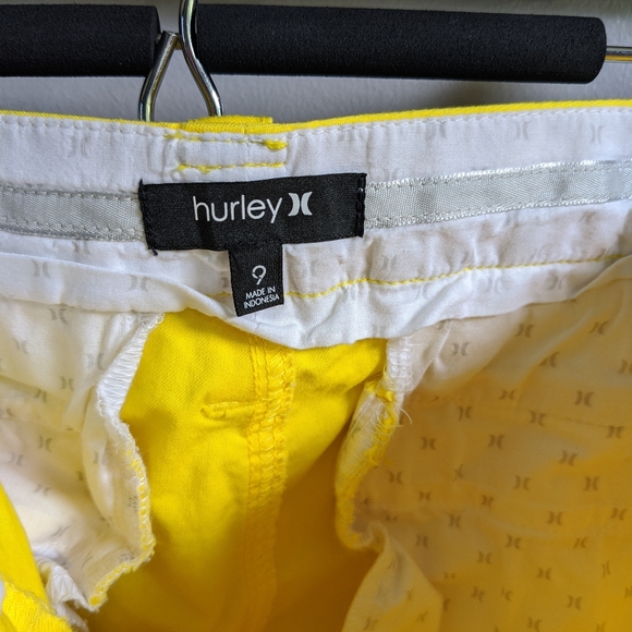 Hurley summer shorts. - Picture 2 of 4